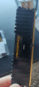 16GB DDR4 Corsair RAM - 2