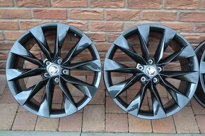 5x112 R19 Hlinikove disky Original Skoda - 2