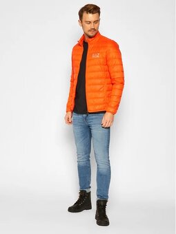 EA7 Emporio Armani páperová bunda /Oranžová. Veľkosť:L-XL. - 2