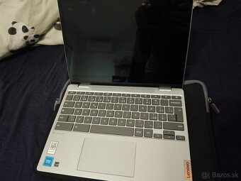 Lenovo IdeaPad Flex 3 Chrome 12IAN8 (82XH001DMC) sivý - 2