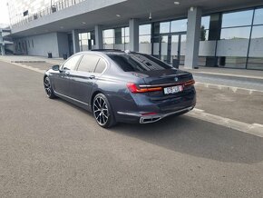 BMW 750d 2019 ,100000 km 400PS,Posl. Modell-MAXIMALA VÝBAVA - 2