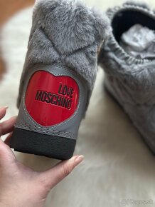 Moschino čižmy snehule - 2