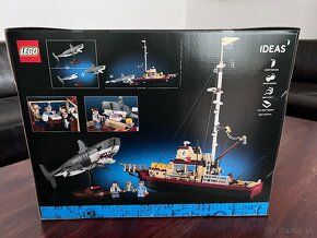 Lego 21350 Jaws - 2