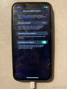 iPhone XR, 128 GB – Poškodený displej (mierne ohnutý) - 2