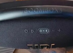 JBL Boombox  3 - 2