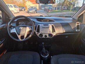 Predam hyundai i20 1.2 benzín kW 57 r.v 2012 - 2