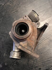 Turbo 2.5 TDI 128KW - 2