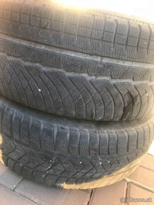 225/55 R17 - 2