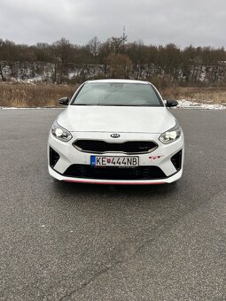 KIA proceed 1.6 T-Gdi GT - 2