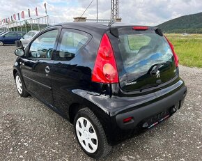 Peugeot 107, Citroen C1, Toyota Aygo 1.0i 12V,  ROZPREDÁM - 2