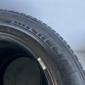 215/65 R17 Zimne Michelin - 2