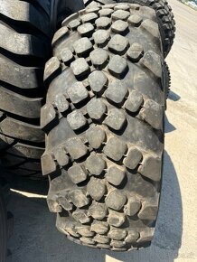 Predám pneumatiky 425/85 R21 - 2