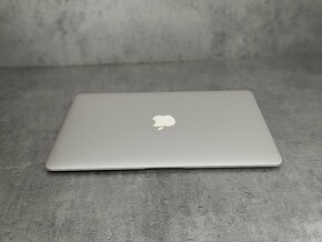 Apple Macbook Air 13 - Intel Core i5, 4GB RAM, 128GB SSD - 2