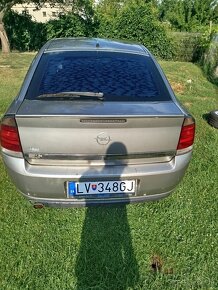 Opel Vectra - 2