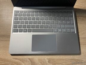 Predám Microsoft Surface Laptop Go - 2