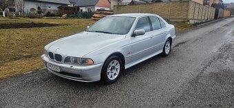 BMW E39 520i - 2