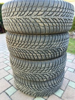 Predám zimné gumy NOKIAN 205/60R16 rok 2021 - 2