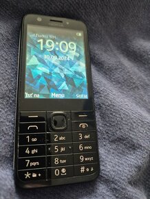 Nokia 230 voľný black plne funkčný ide na 1 sim kartu nie je - 2