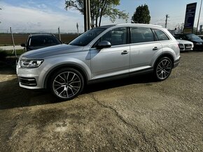 Audi Q7 - 2