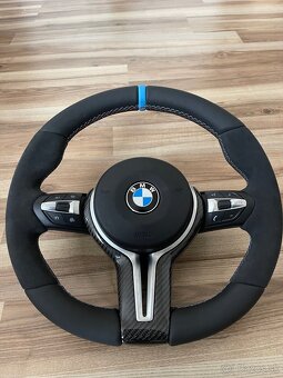 Predam BMW volant - 2