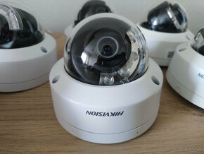 Profesionálne 8MP kamery HIKVISION DS-2CD2187G2H-LISU - 2