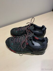 Mammut Ridge Low GTX W graphite/fiji - 2