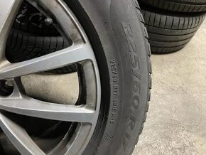 Zimné pneu a elektrony Pirelli Sottozero 225/60/R17 - 2