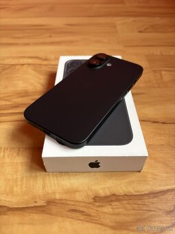 iPhone 16 128GB - 2