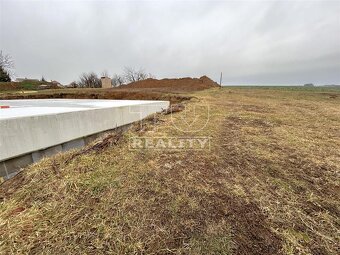 TUreality ponúka na predaj pozemok v Martine nad Žitavou... - 2