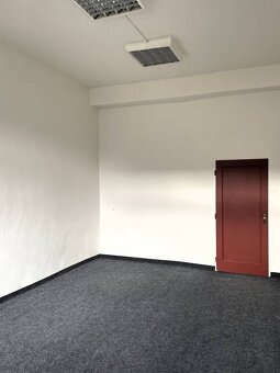 KANCELÁRIA NA PRENÁJOM-25 m2/vysoké stropy/300 € bez DPH - 2