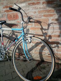 Predám viac ako 30 rokov starý bicykel Eska "Premier". - 2