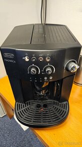 Automatický kávovar Delonghi Magnifica ESAM4000.B - 2