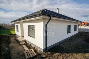 4-izbová novostavba rodinného domu s terasou, Nesvady, 472m2 - 2