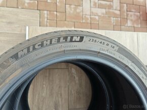 Michelin e Primacy 235/45 R18 - 2