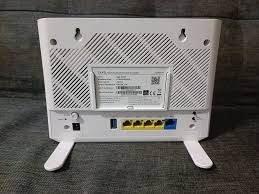 predám 2x router ZyXEL EX3300-To - 2