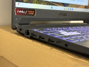 Asus Tuf Gaming  I7 11800h, RTX3050, 16gb ram 512SSD - 2