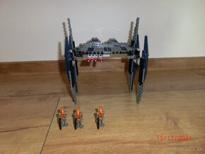 Lego Star Wars Hyena Droid Bomber - 2