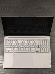 Lenovo Yoga Pro 9 - 2