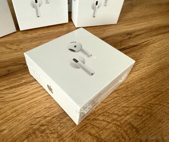 AirPods Gen. 4 - 2