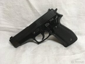 Sig Sauer P226 - 2