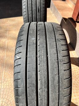 Goodyear Eagle F1 Supersport 235/35 R19 - 2