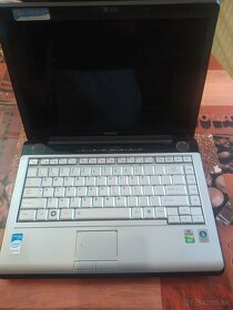 Notebook Toshiba - 2