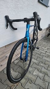 Karbónový cestný bicykel Berria Belador 9 2022 - 2