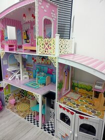 Barbie domXL+ zdarma 3 kusy Barbie - 2