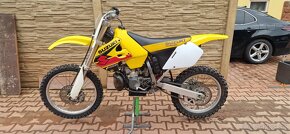 Suzuki RM 250 - 2