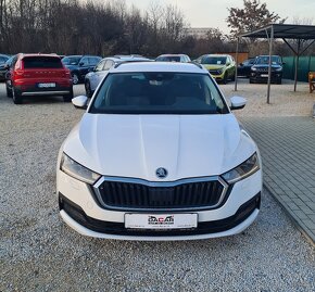 ŠKODA OCTAVIA COMBI 2.0 TDI SCR STYLE DSG - 2