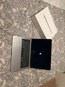 Predám MacBook Air 2018 - 2