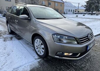 Volkswagen Passat 2,0 TDI DSG nafta automat 103 kw - 2