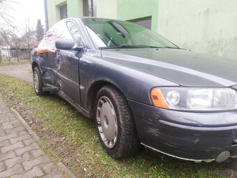 predam volvo s60 v celku - 2