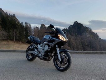 Yamaha FZ6 S Fazer - 2